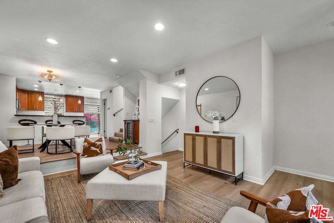 7862 West Manchester Avenue Playa del Rey, CA 90293 - Photo 12 of 43