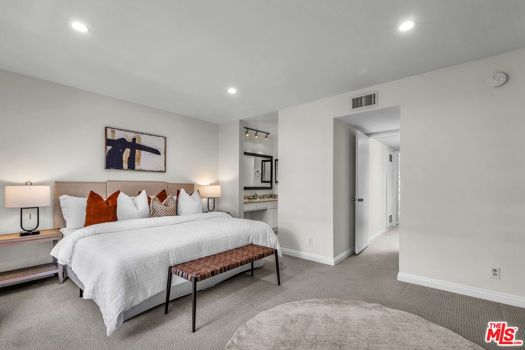 7862 West Manchester Avenue Playa del Rey, CA 90293 - Photo 25 of 43