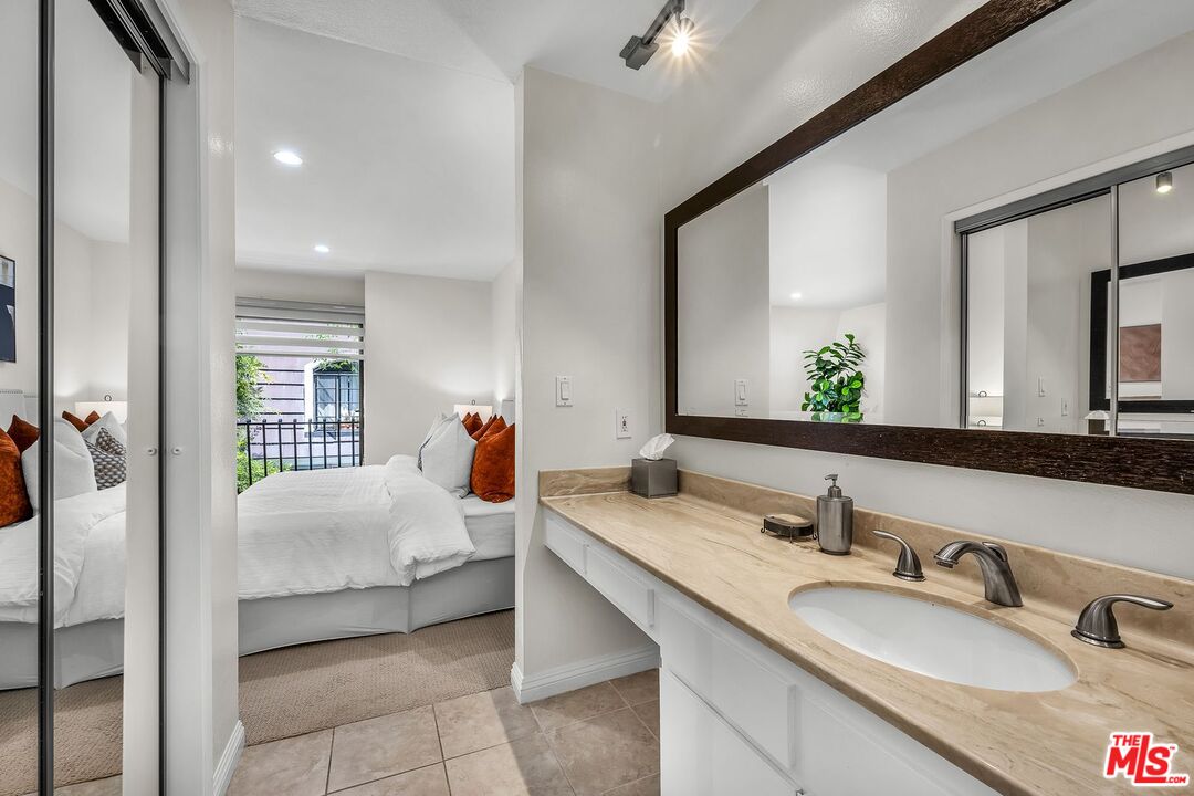 7862 West Manchester Avenue Playa del Rey, CA 90293 - Photo 29 of 43