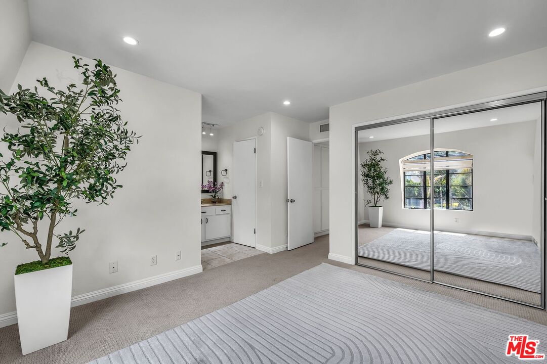 7862 West Manchester Avenue Playa del Rey, CA 90293 - Photo 31 of 43