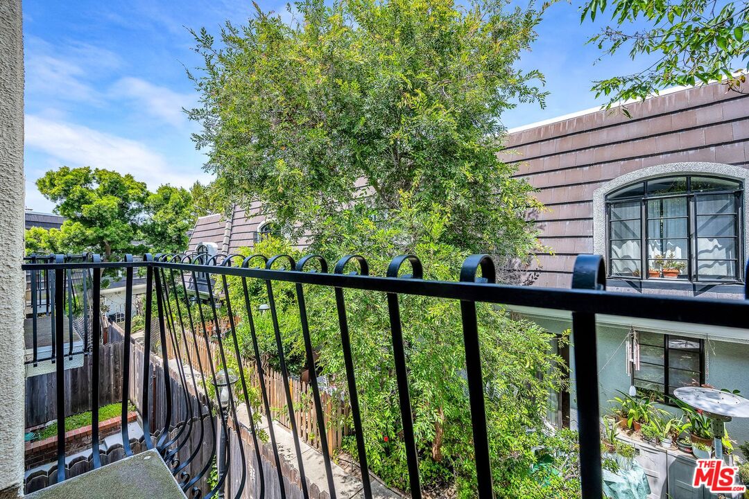 7862 West Manchester Avenue Playa del Rey, CA 90293 - Photo 32 of 43