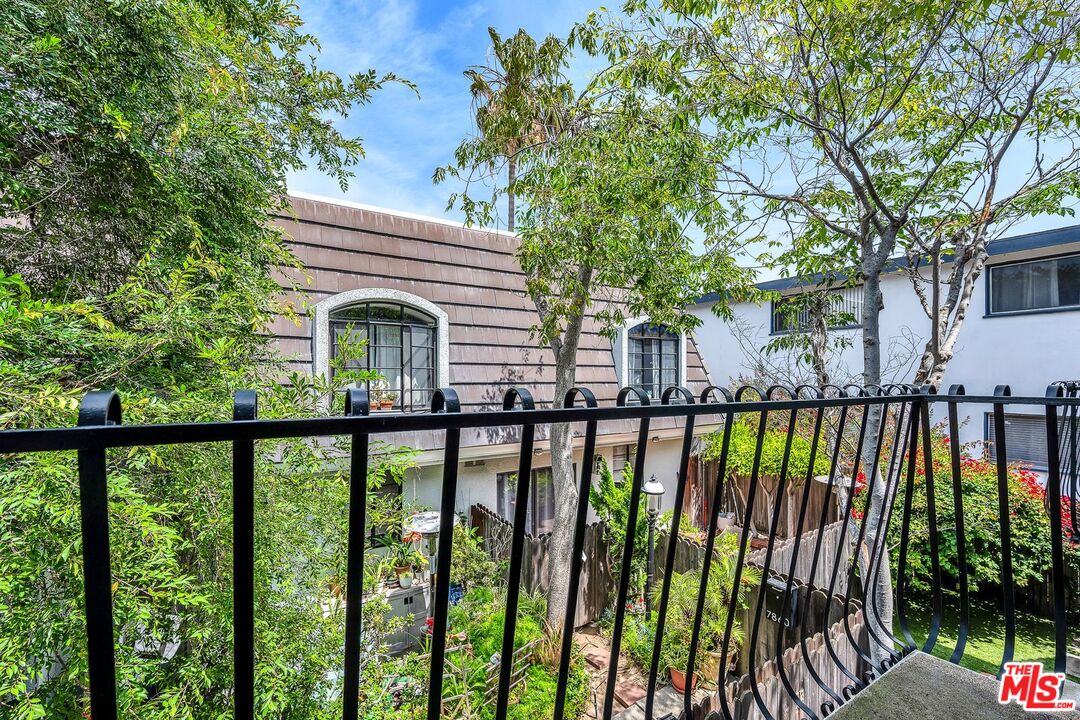 7862 West Manchester Avenue Playa del Rey, CA 90293 - Photo 33 of 43