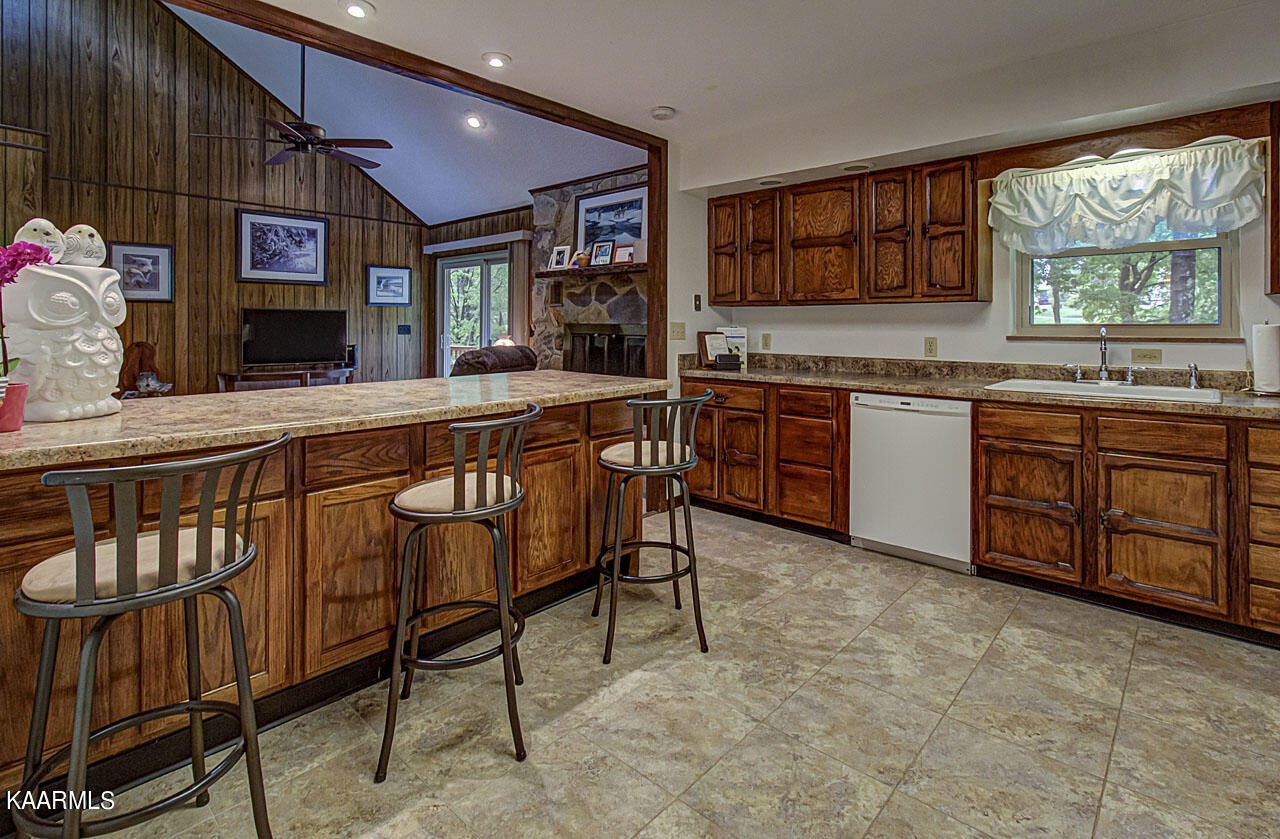 329 Candora Road Maryville, TN 37804 - Photo 11 of 43 Gallery Image 11