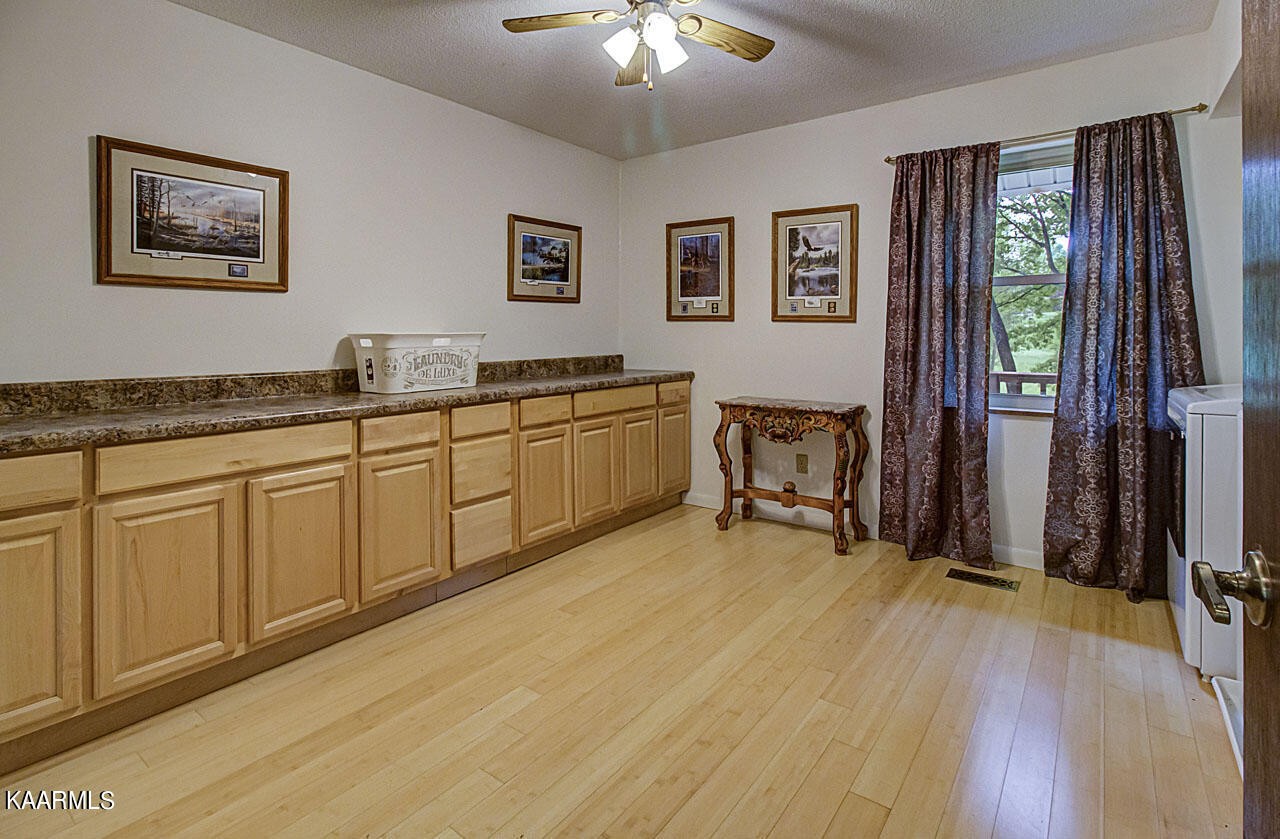 329 Candora Road Maryville, TN 37804 - Photo 25 of 43 Gallery Image 25