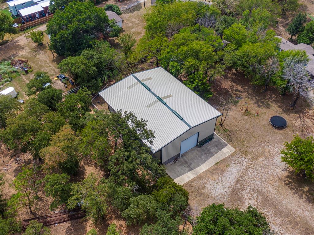 7251 Bennett Lawson Road Mansfield, TX 76063 - Photo 32 of 34 an aerial view of a house with yard and outdoor seating