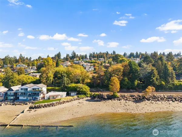 $749,950 | 2711 Day Island Boulevard West, University Place, WA 98466