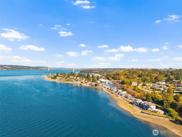 $799,950 | 2711 Day Island Boulevard West, University Place, WA 98466