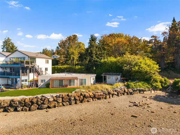 $749,950 | 2711 Day Island Boulevard West, University Place, WA 98466