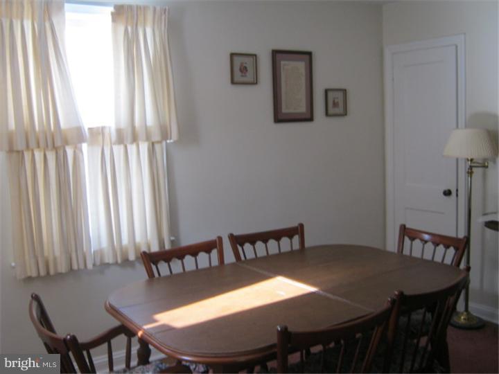 525 Lawrence Road Havertown, PA 19083 - Photo 3 of 9 Dining Room