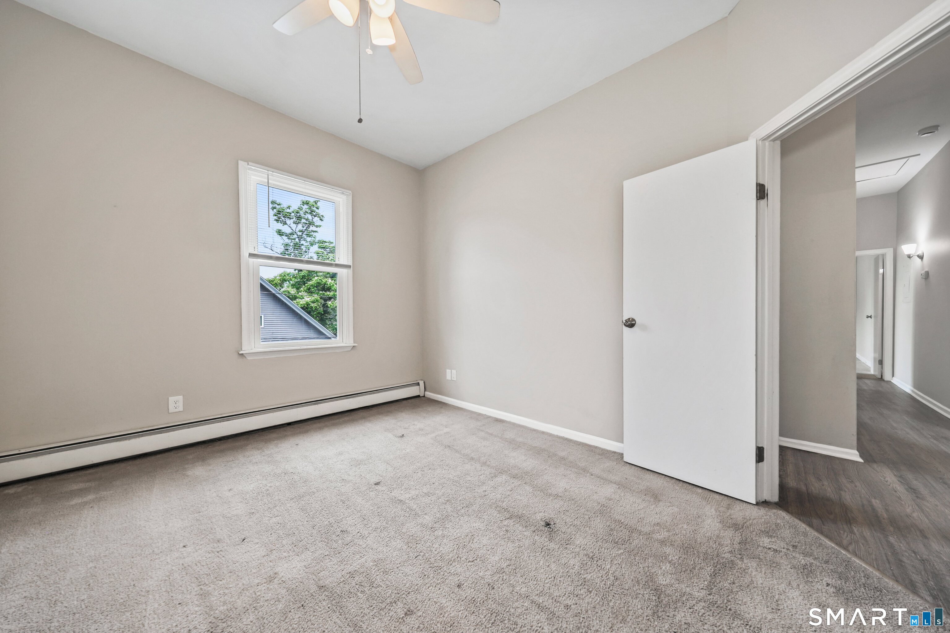 21 Hawkins Street, Unit 3 Derby, CT 06418 - Photo 17 of 27