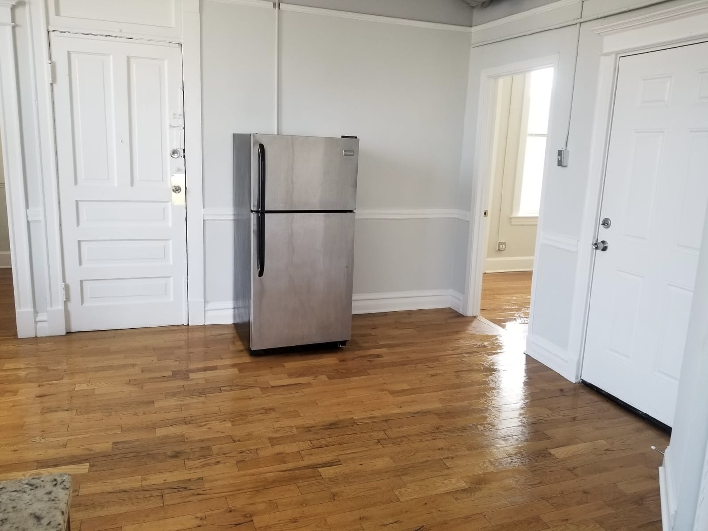 2215 South Albany Avenue, Unit 2F Chicago, IL 60623 - Photo 6 of 11