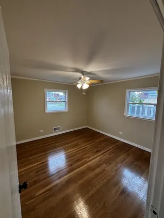 $367,500 | 7722 West 81st Place, Bridgeview, IL 60455