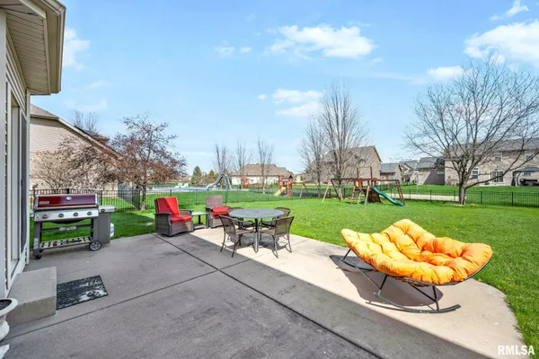 $485,000 | 11016 Moonstone Court, Dunlap, IL 61525