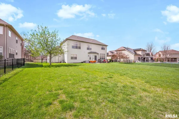 $485,000 | 11016 Moonstone Court, Dunlap, IL 61525