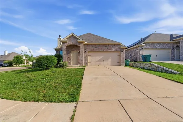 $1,999 | 309 Jennie Marie Circle, Ferris, TX 75125