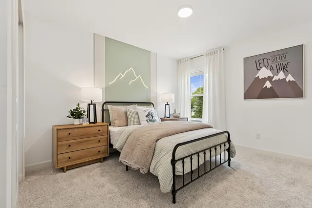 $389,750 | 1071 Anmeadle Row, Rosemount, MN 55068