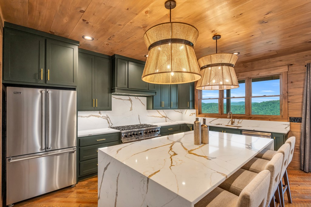 601 Overlook Drive Blue Ridge, GA 30513 - Photo 15 of 69