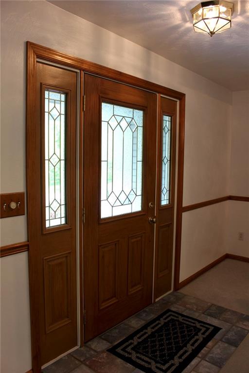 209 Saunders Station Road Trafford, PA 15085 - Photo 8 of 25 Gallery Image 8