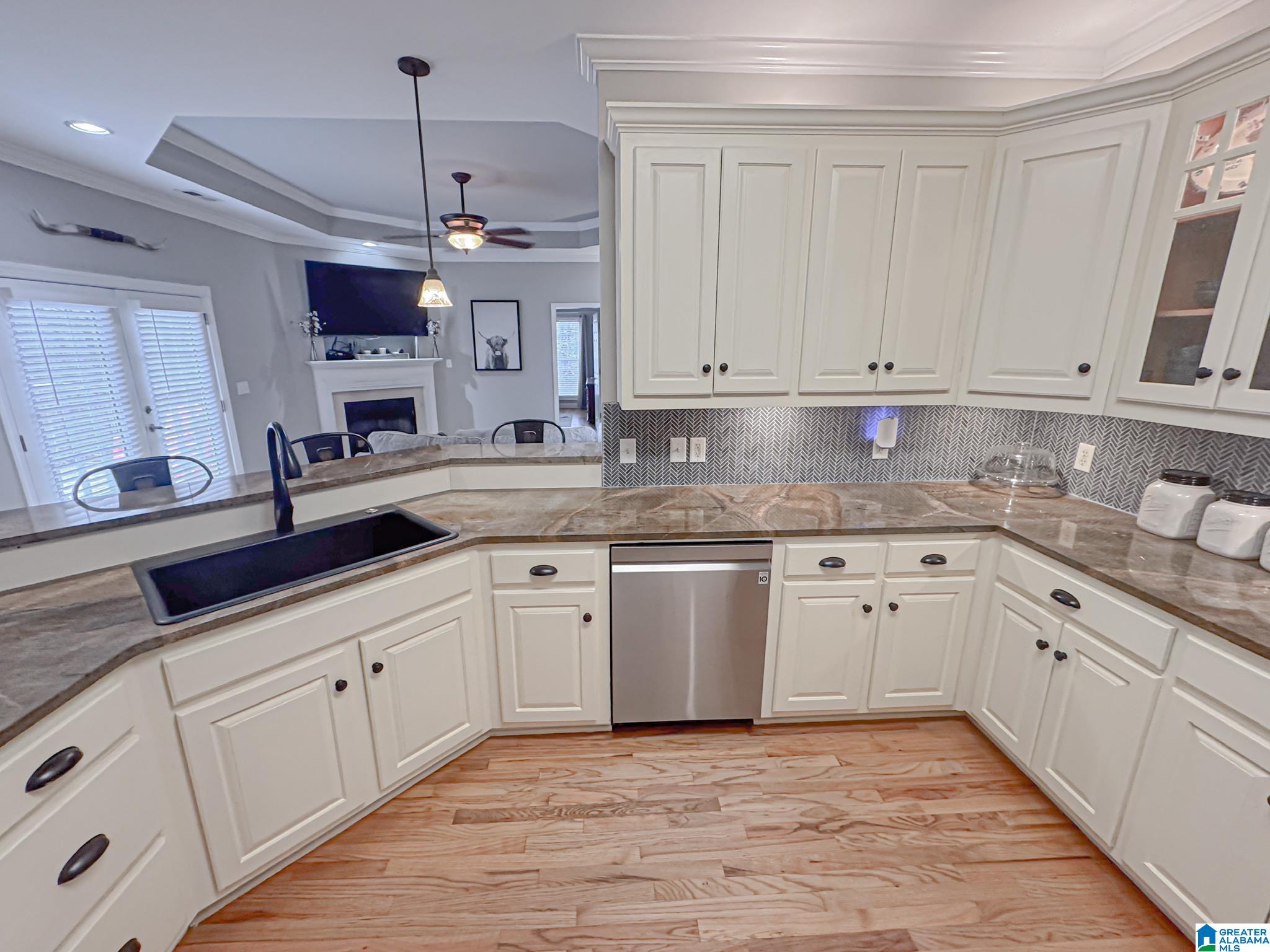 635 Creek Ridge Drive Riverside, AL 35135 - Photo 6 of 41 Gallery Image 6