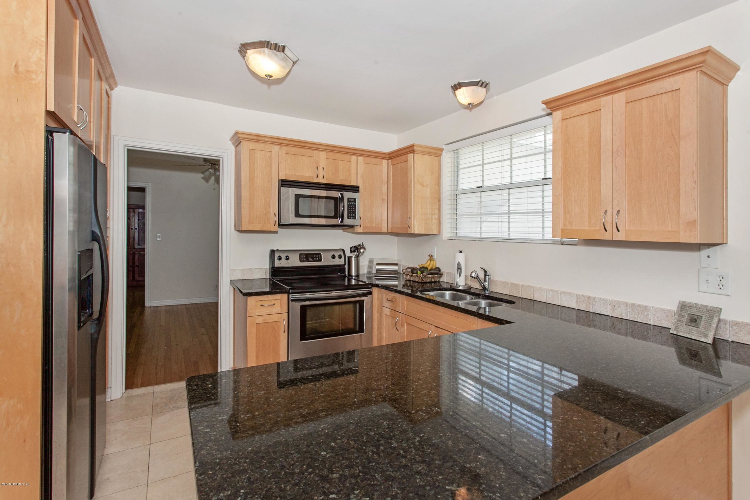 4174 Gadsden Road Jacksonville, FL 32207 - Photo 8 of 24 008_Kitchen