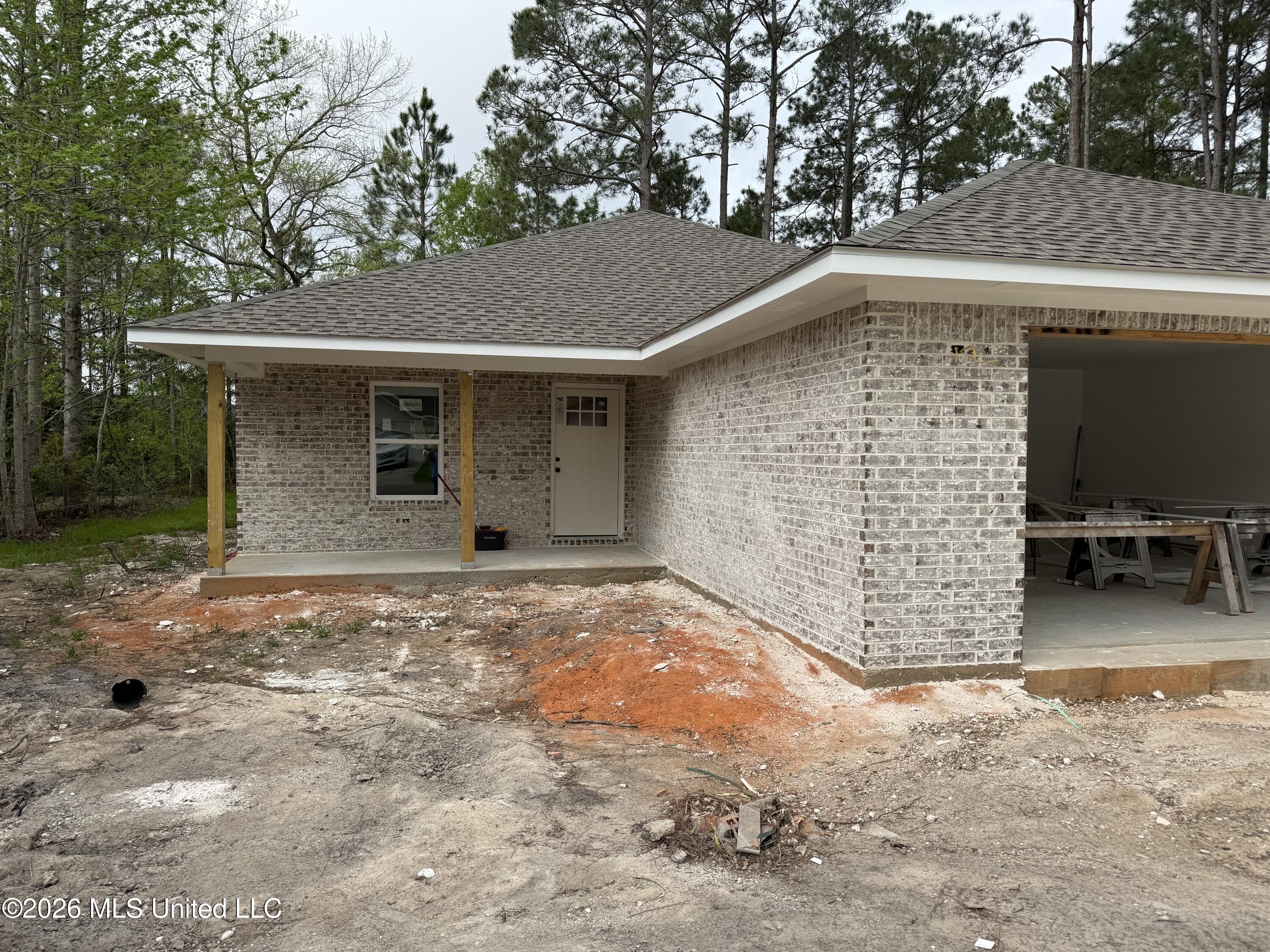 8105 Exchange Street Gautier, MS 39553 - Photo 2 of 13 IMG_3285
