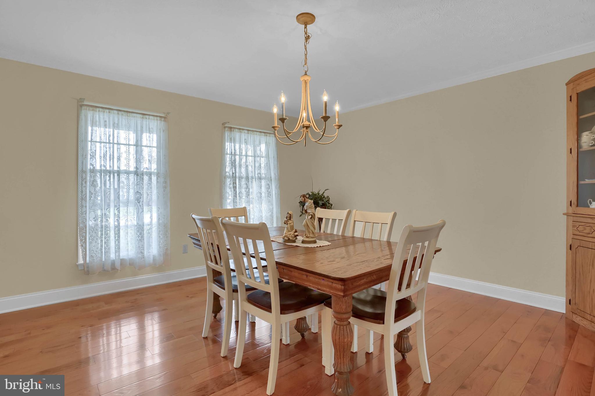114 Abbey Road New Freedom, PA 17349 - Photo 8 of 46 Gallery Image 8