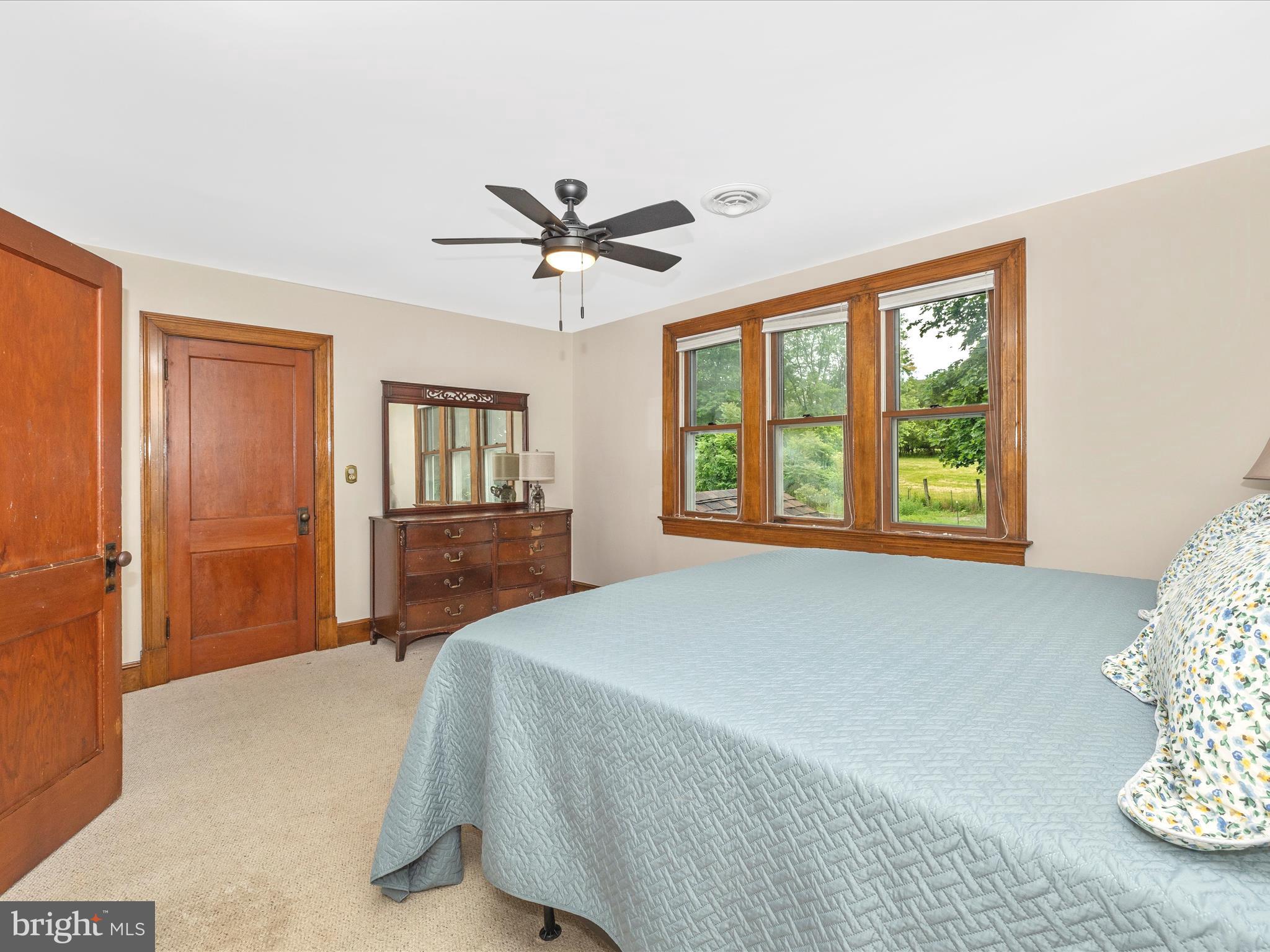 11401 Mountain View Road Damascus, MD 20872 - Photo 29 of 48 Bedroom 4