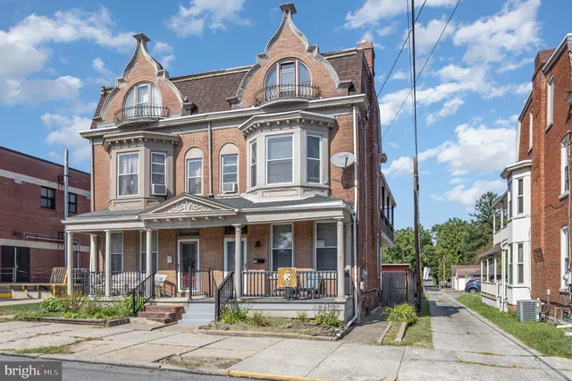 $285,000 | 29 North 9th Street, Columbia, PA 17512