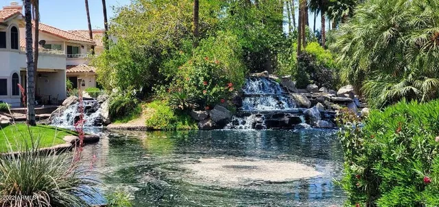 $2,400 | 517 South Marina Drive, Gilbert, AZ 85233