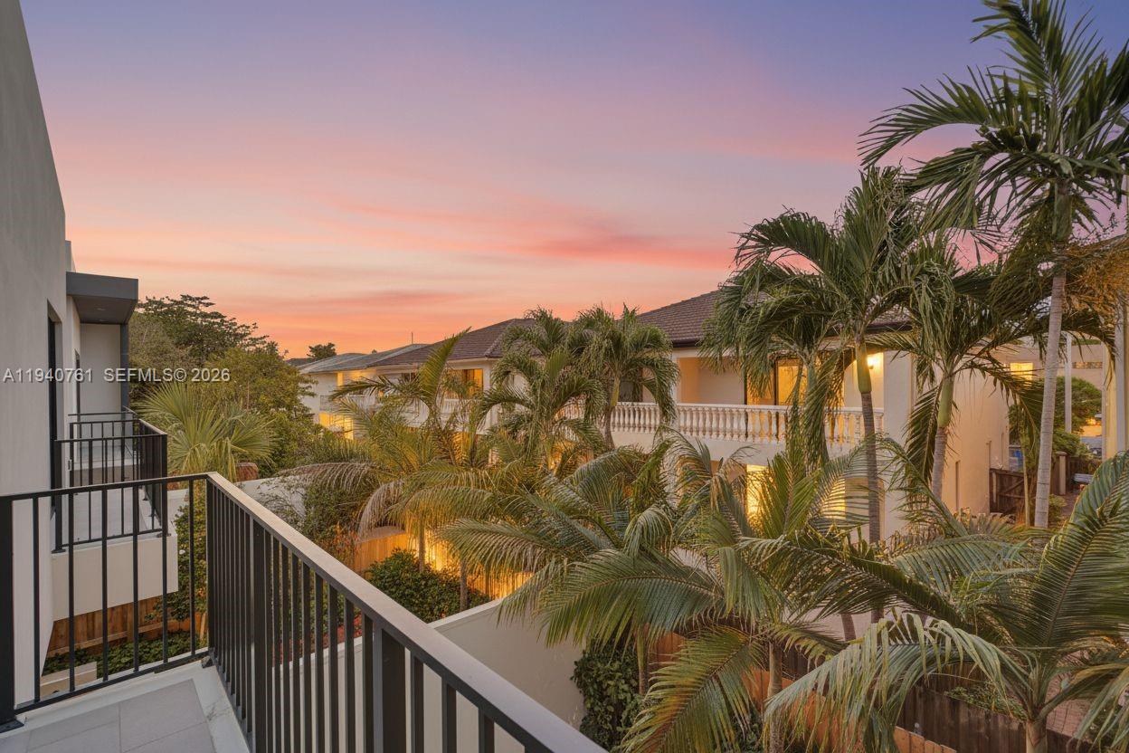 3071 Hibiscus Street Miami, FL 33133 - Photo 15 of 42