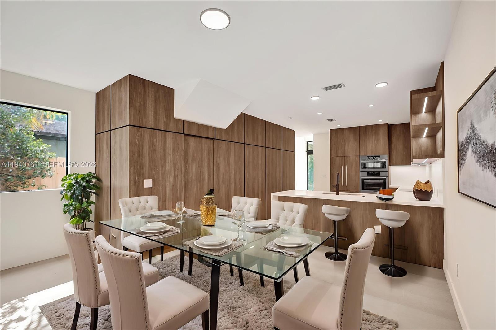 3071 Hibiscus Street Miami, FL 33133 - Photo 9 of 42