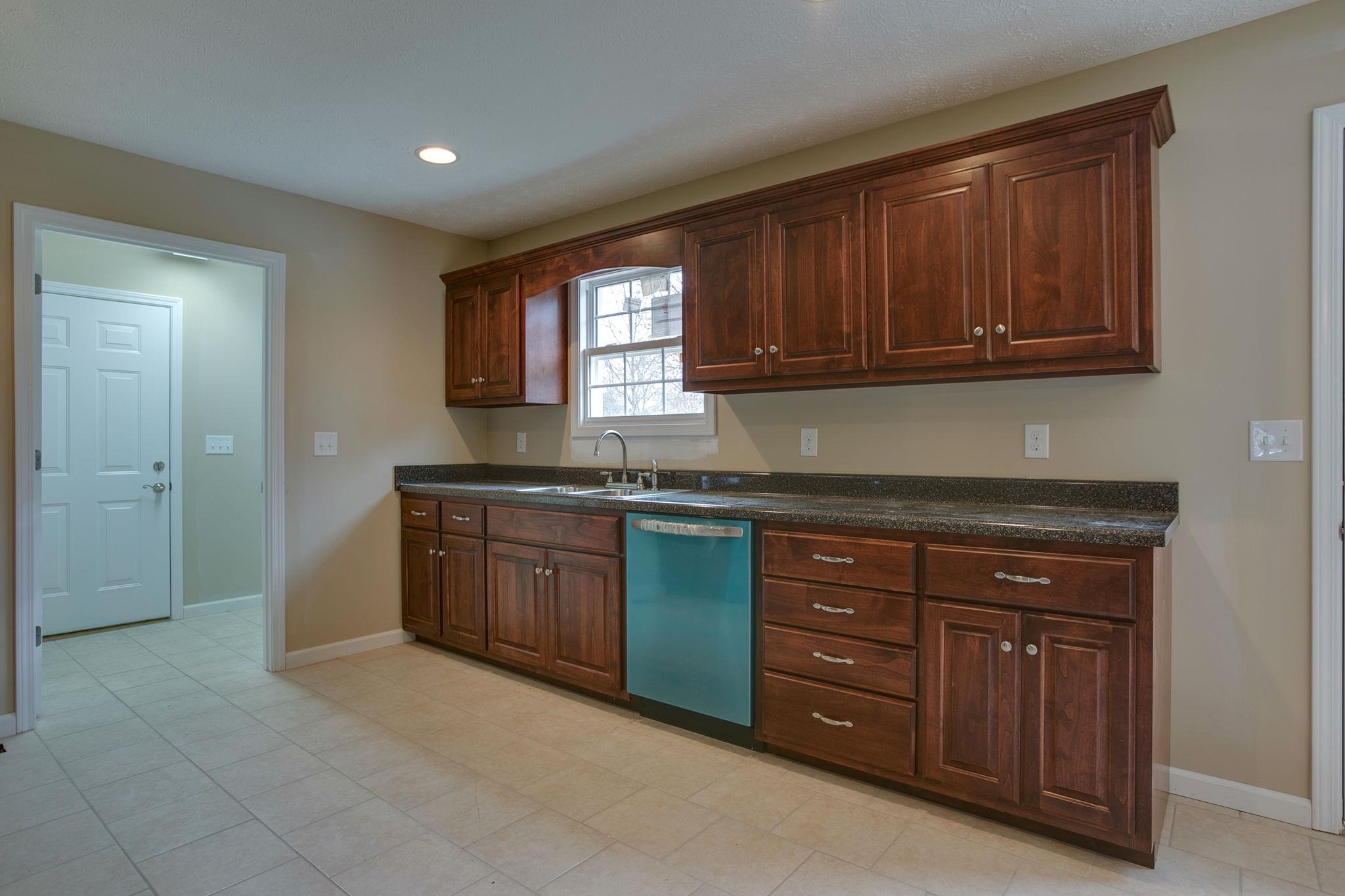 931 J D Neil Road Tullahoma, TN 37388 - Photo 10 of 14 Gallery Image 10