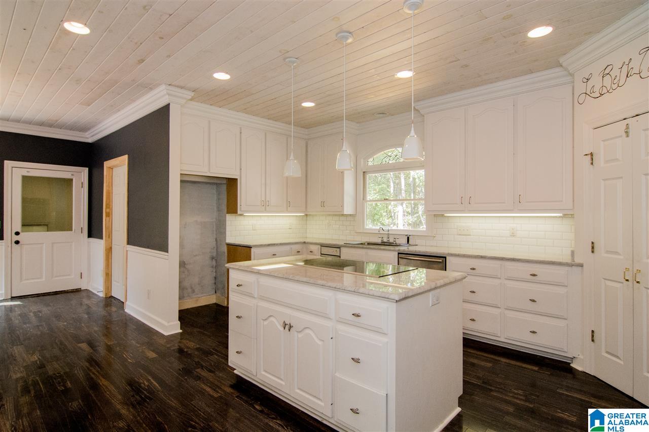 627 Bayhill Road Birmingham, AL 35244 - Photo 12 of 48