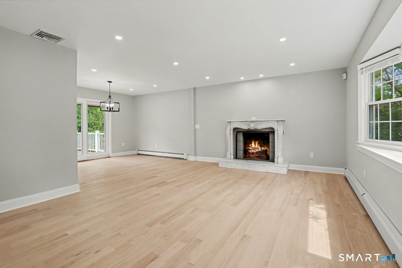 65 Gate Ridge Road Easton, CT 06612 - Photo 5 of 29