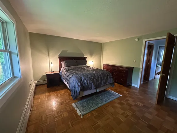 $2,300 | 60 Brookside Drive, Unit 3, Brattleboro, VT 05301