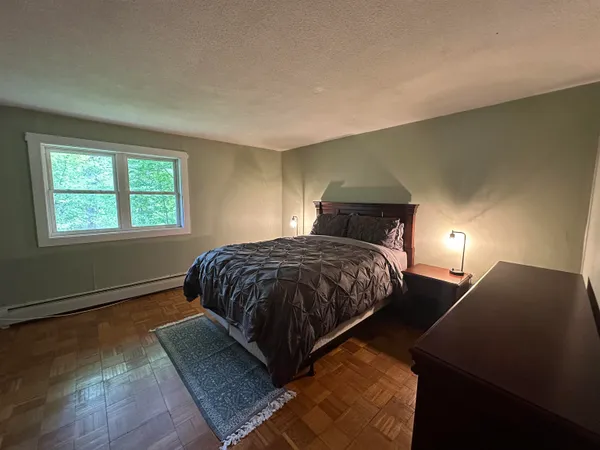 $2,300 | 60 Brookside Drive, Unit 3, Brattleboro, VT 05301