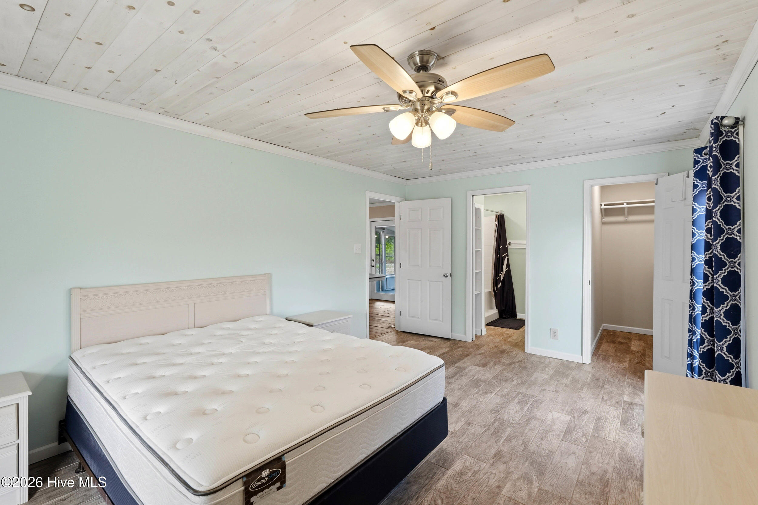 879 Bricklanding Road Southwest Shallotte, NC 28470 - Photo 24 of 56 Primary bedroom