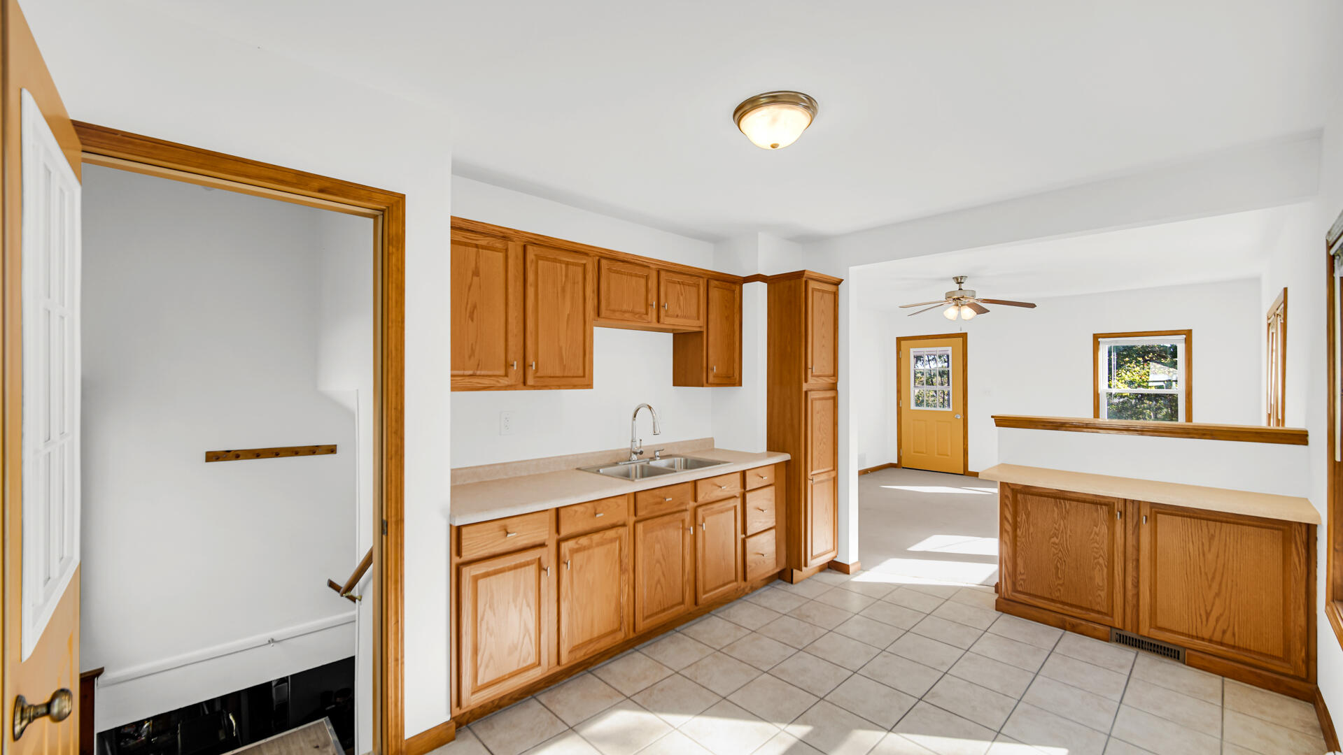 5220 Johnson Road Griffith, IN 46319 - Photo 4 of 20 1919x1080