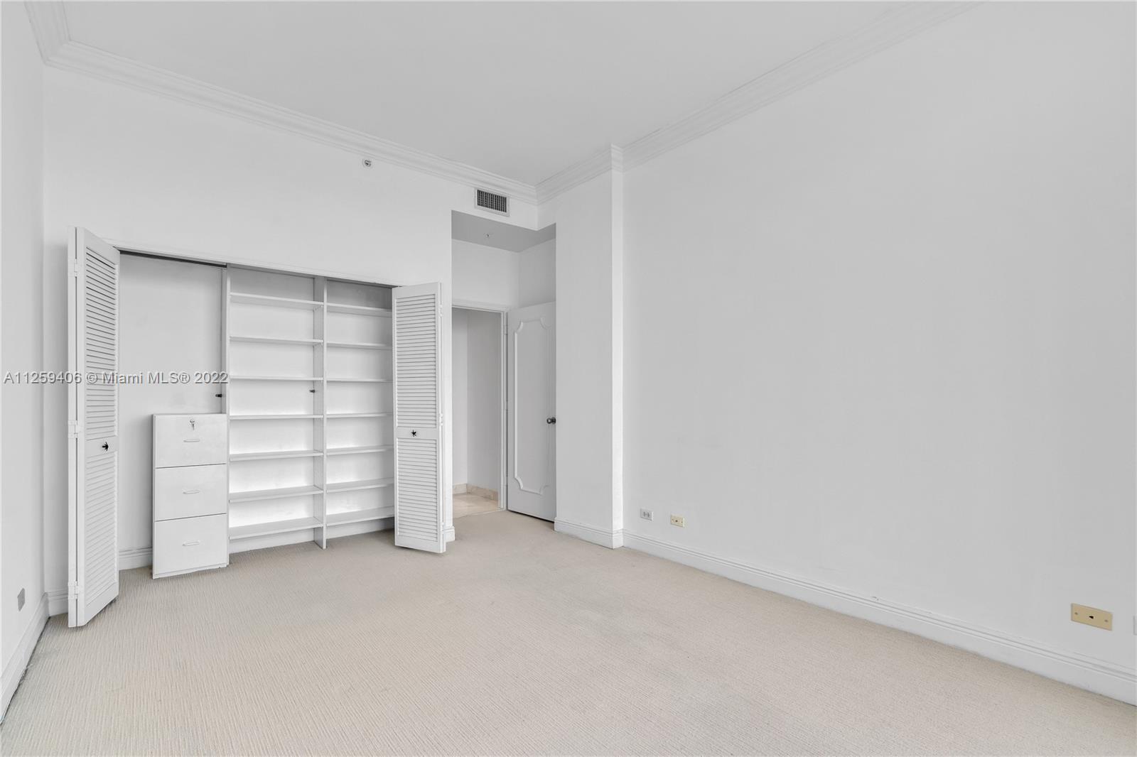 888 Brickell Key Drive, Unit 2610 Miami, FL 33131 - Photo 20 of 31