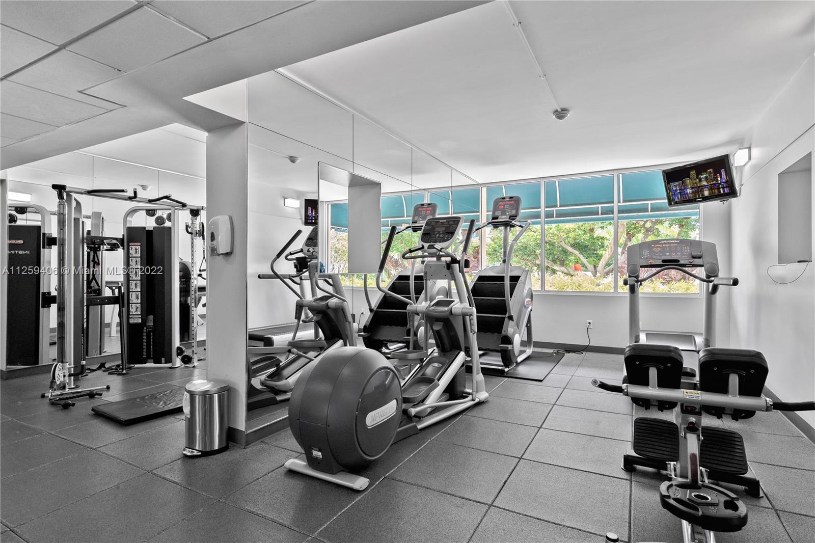 888 Brickell Key Drive, Unit 2610 Miami, FL 33131 - Photo 28 of 31