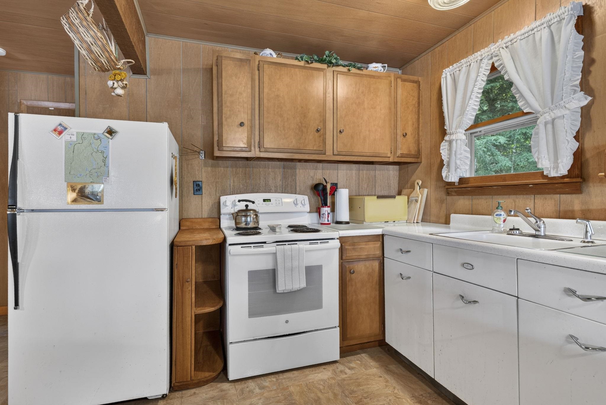 2395 Valley Road Stoddard, NH 03280 - Photo 27 of 56
