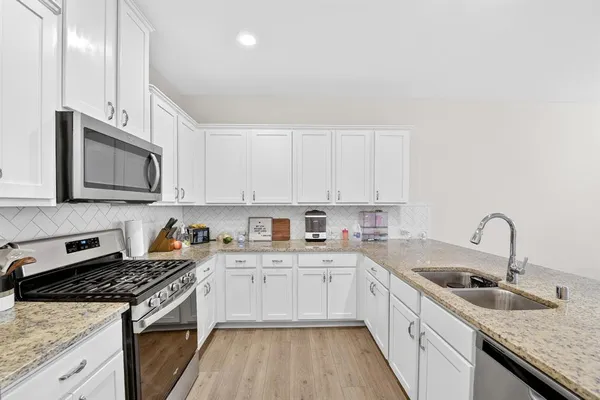 $2,500 | 2261 Obsidian Drive, Little Elm, TX 76227