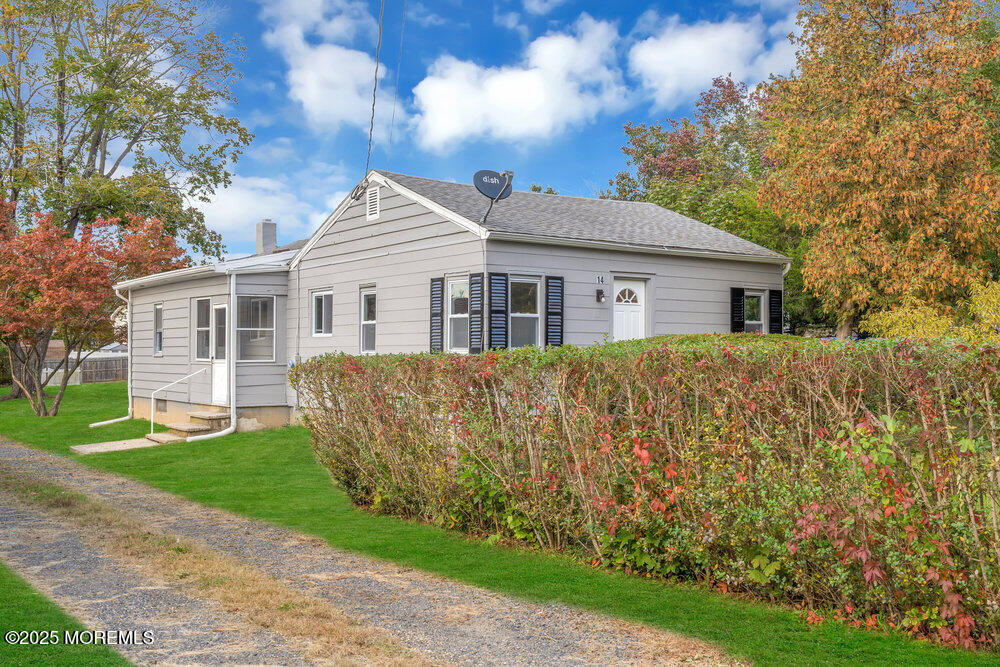 14 Mapletree Road Toms River, NJ 08753 - Photo 4 of 22 010_dsc08323-1