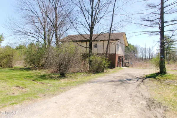 $85,000 | 32 Aviator Way, Kingsbury, NY 12804