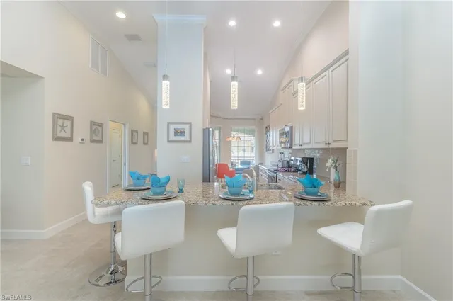 $5,800 | 9419 Benvenuto Court, Unit 204, Naples, FL 34119