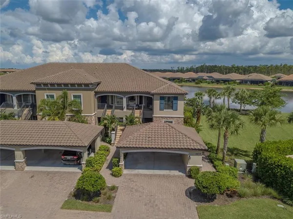 $5,800 | 9419 Benvenuto Court, Unit 204, Naples, FL 34119