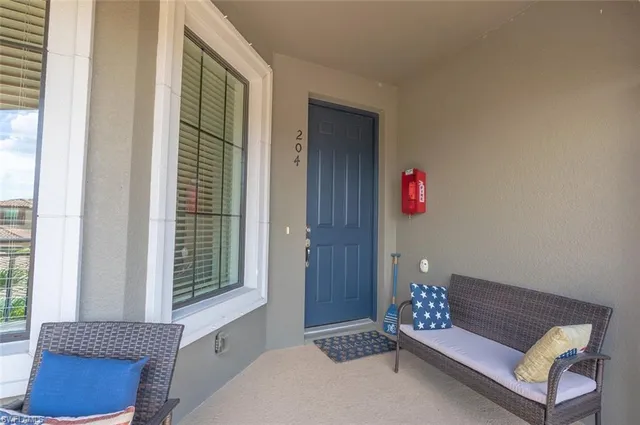 $5,800 | 9419 Benvenuto Court, Unit 204, Naples, FL 34119