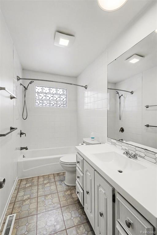 15235 Eddy Lake Road Fenton, MI 48430 - Photo 18 of 32 Gallery Image 18