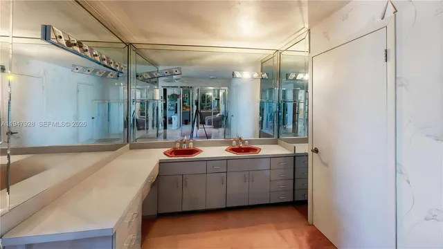 $899,900 | 2420 Northwest 132nd Street, Miami, FL 33167