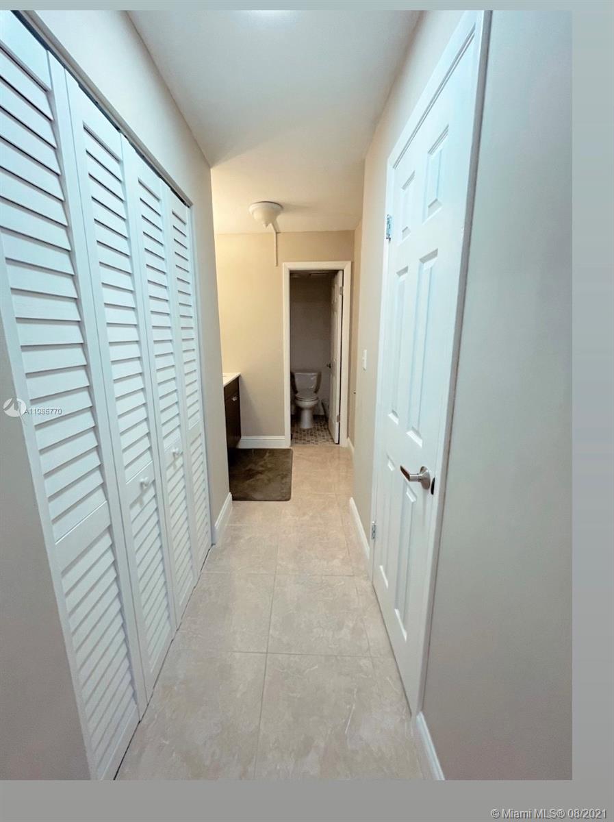 6700 Cypress Road, Unit 105 Plantation, FL 33317 - Photo 17 of 26